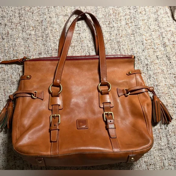 ❤️💚🤎Dooney & Bourke Florentine Leather Bag🤎💚❤️ - Picture 4 of 13